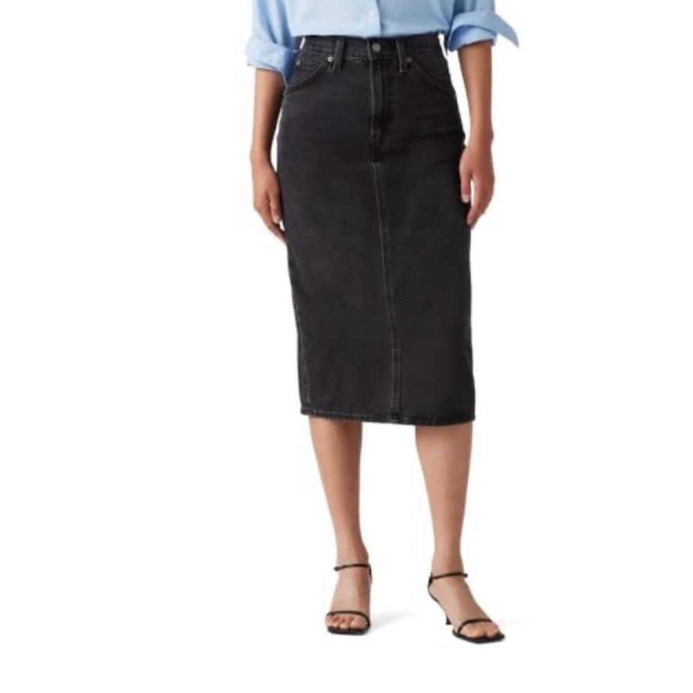 NWT Levi's Women's High-Rise Slit Skirt, Wandering Spirit - Black, Back Slit